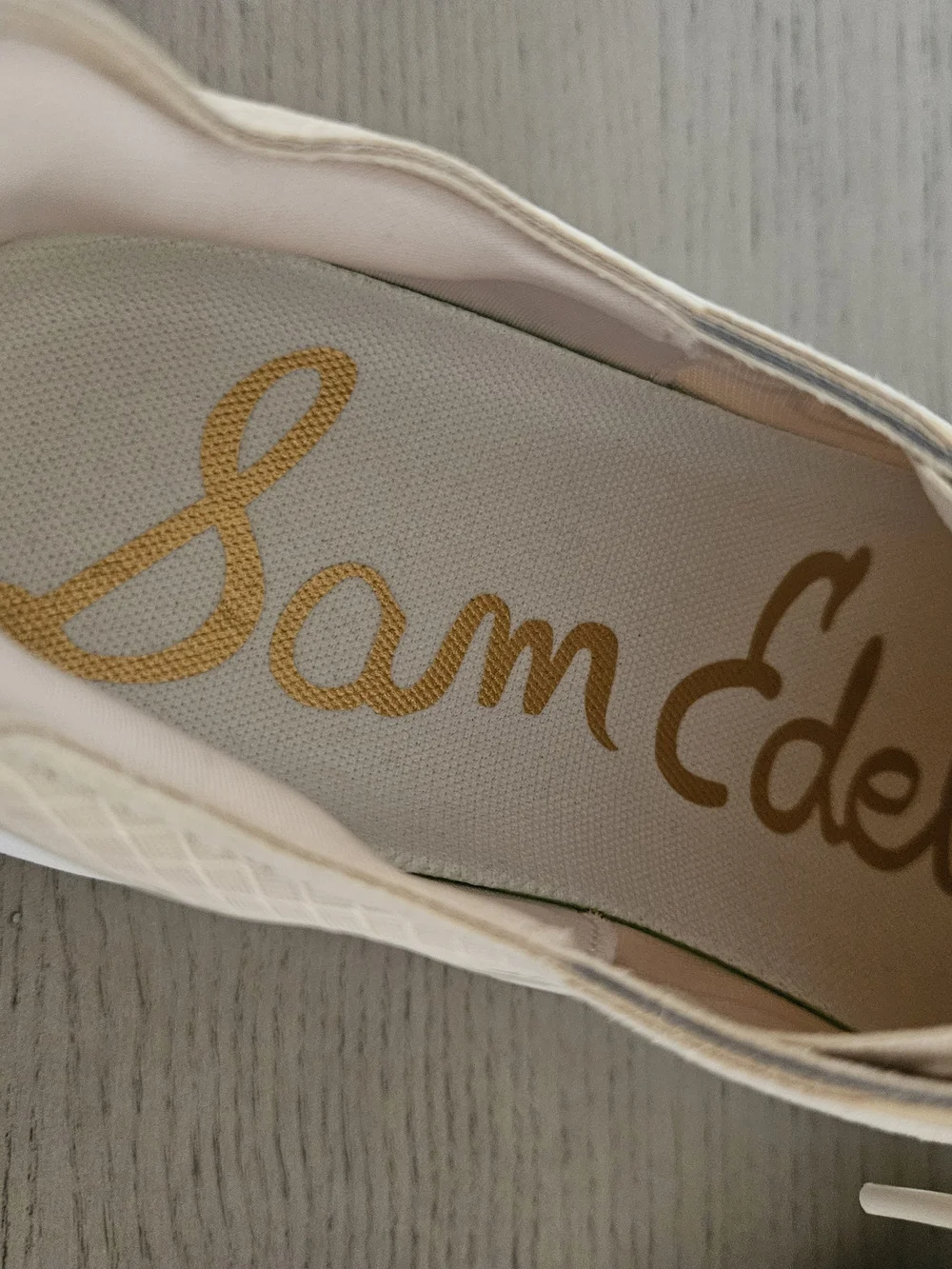 NWOT Sam Edelman Women's Light Ecru Sand Lace-Up Performance Sneakers